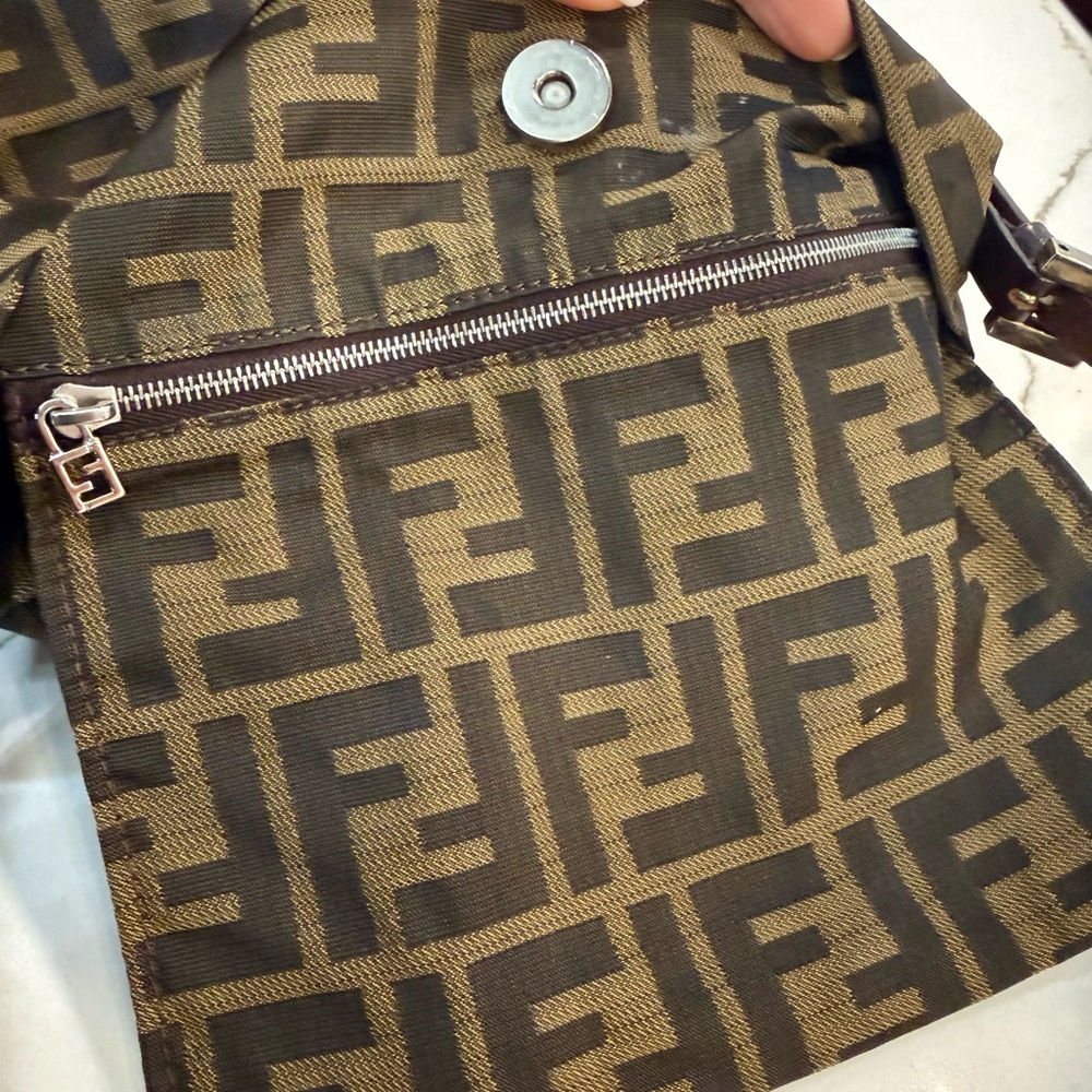 FENDI Zucca Canvas Tote Bag Khaki Brown | Preloved Great Condition - Picture 10 of 14